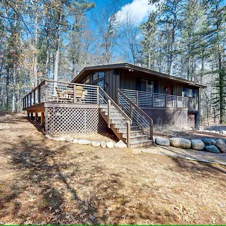 Big Woods Hideaway Villa